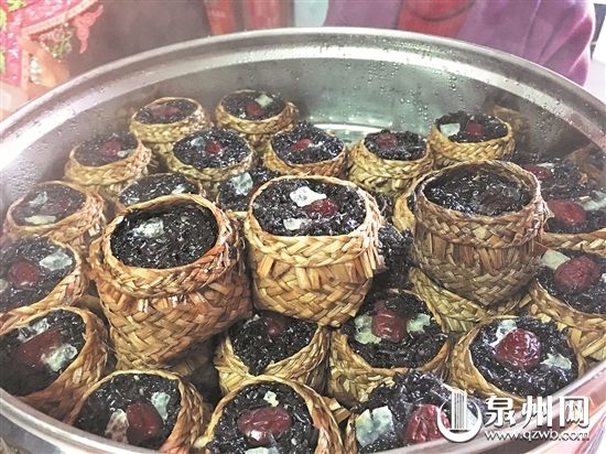 畲族乌米饭